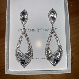 Stefanie Somers Crystal Earrings
